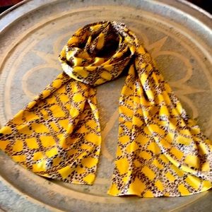 Yellow gold printed scarf